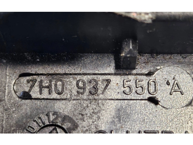   Pojistková skříňka 7H0937550A   Volkswagen Transporter - Caravelle T5 2011