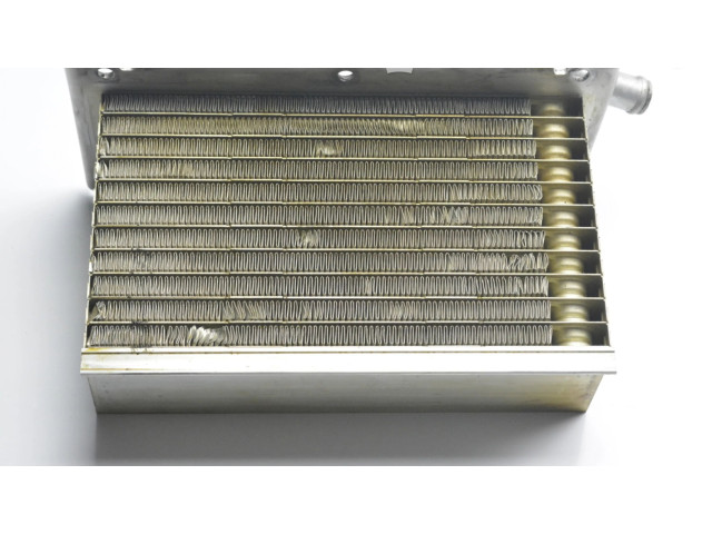 Радиатор интеркулера 03F145749B Volkswagen Golf VI