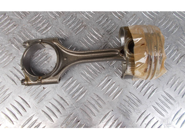 Поршень с шатуном B3154T5 N193B, FM-QD Volvo XC40