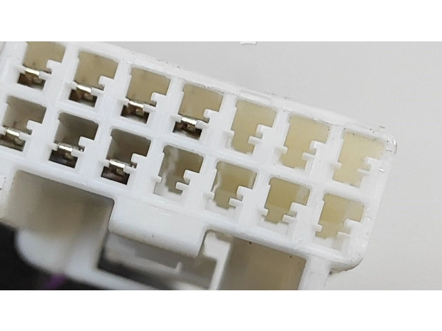 Zpětné zrcátko Honda Civic X 2021 76200TGHA011M1, E13049682