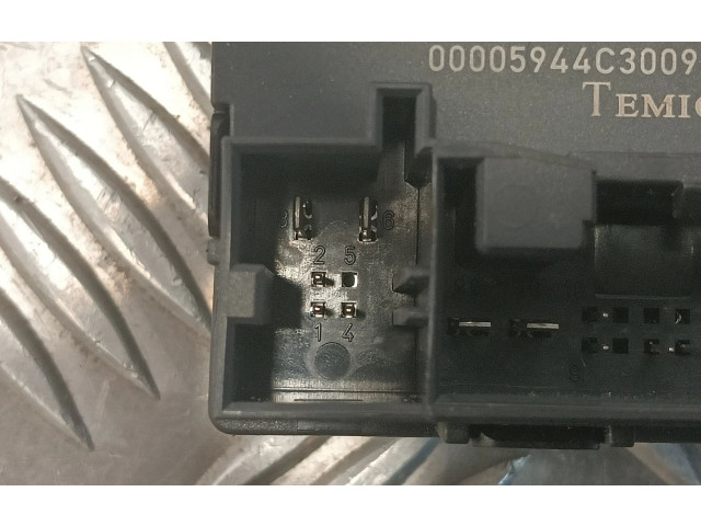 Блок управления 8K0959794, 8K0959795 Audi A4 Allroad