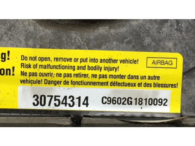 Подушка безопасности водителя 584161720057, 601407700 Volvo V70