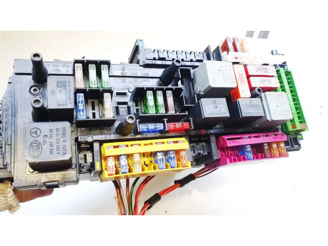 Pojistková skříňka 2129060805, 5dk011023-40 Mercedes-Benz E W212 2010