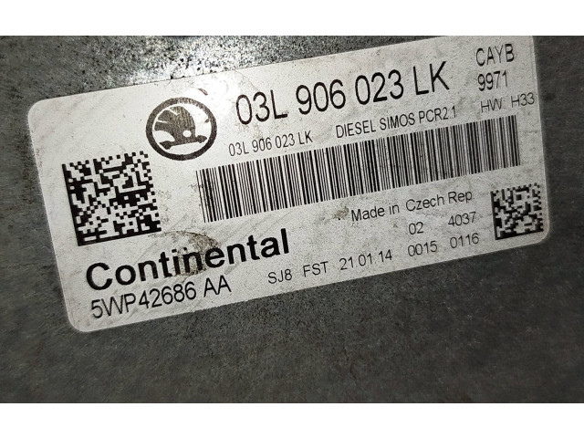 Блок управления двигателя 03L906023LK, 5WP42686AA   Skoda Rapid (NH)