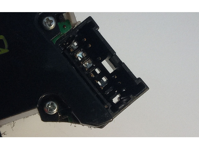 Ручка стеклоочистителей E3-B4-22-1 Nissan Pathfinder R51