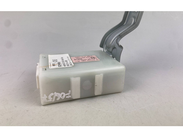 Блок управления 88035SA010   Subaru Forester SG