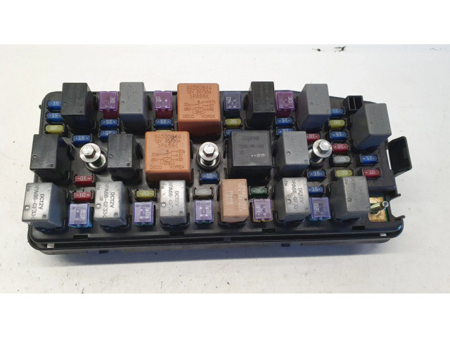 Pojistková skříňka 96821095 Chevrolet Captiva 2009