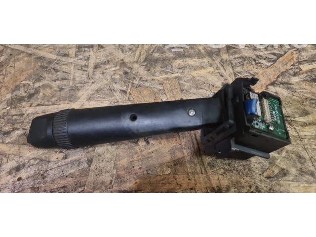 Ручка стеклоочистителей 30649742 Volvo V70