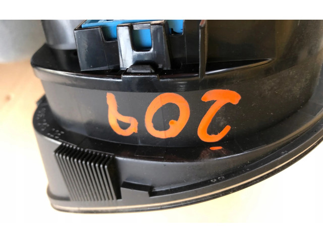 Панель приборов 1J0919861D   Volkswagen Bora       