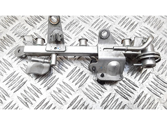 Vstřikovací lišta 175201470r Dacia Logan II