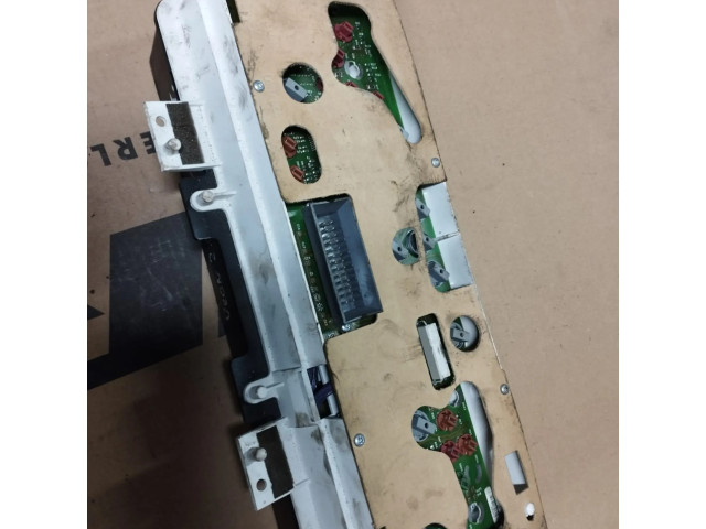 Přístrojová deska  Chrysler Neon II 2001 P04793521AI  