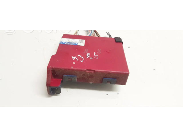 Блок управления 8865053083 Lexus IS 220D-250-350