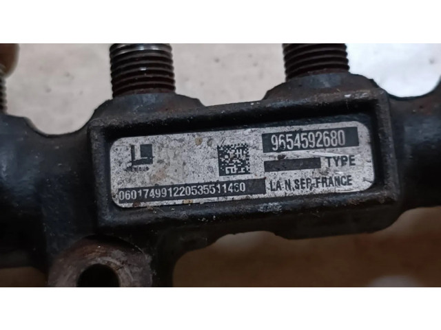 Топливная рампа 9654592680   Citroen C4 I 1.6 