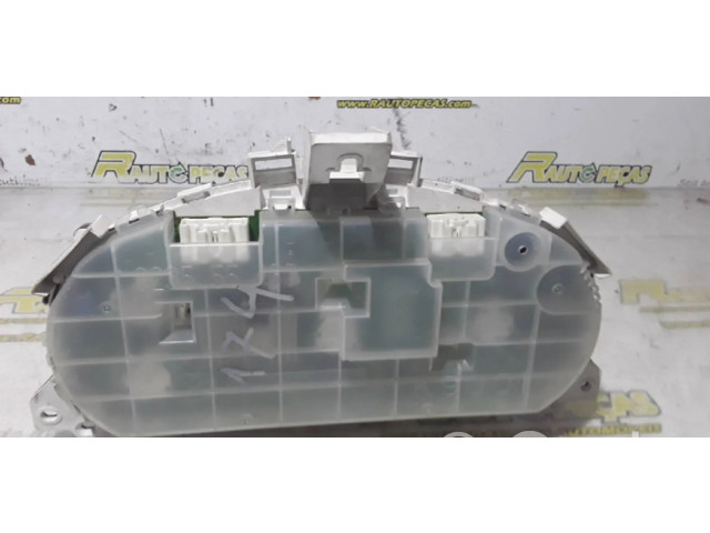 Přístrojová deska Mazda 5 2006 R20196857