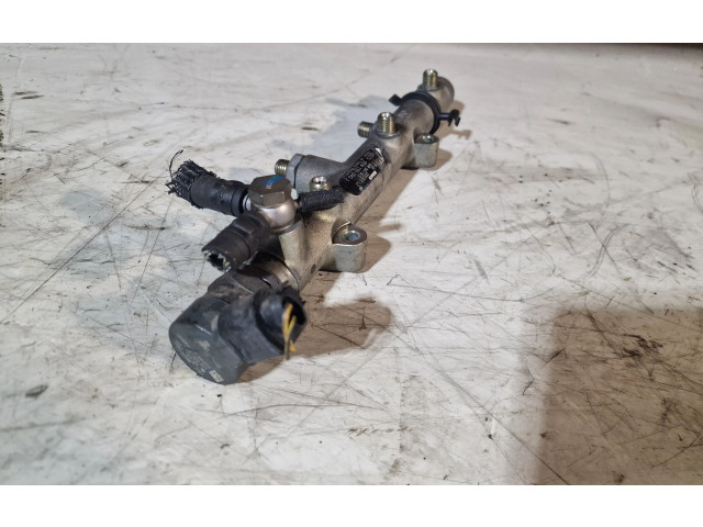 Топливная рампа 059130090J   Audi A6 S6 C6 4F 3.0 