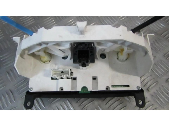 Блок управления климат-контролем Mazda 3 I