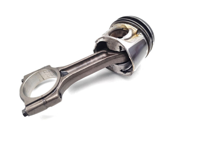  Поршень с шатуном M9R M9R  Nissan X-Trail T31  