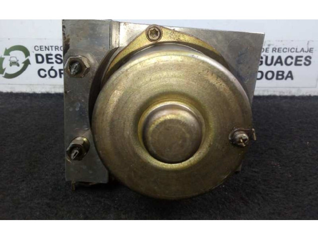 Jednotka ABS    Nissan X-Trail T30 2003