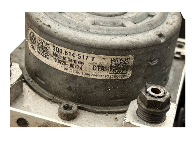 Блок АБС 3Q0614517T, 001310022006 Skoda Octavia Mk3 (5E) 2013 - 2019 года