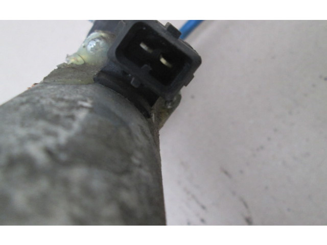 Моторчик заднего дворника     Peugeot 406