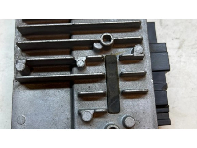 Блок управления усилителя руля