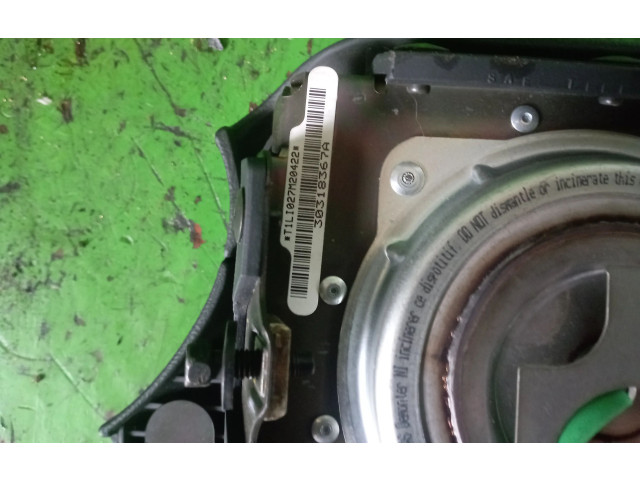 Подушка безопасности водителя    Ford Explorer