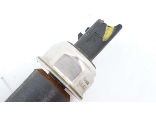 Топливная рампа 31422169   Volvo V50  