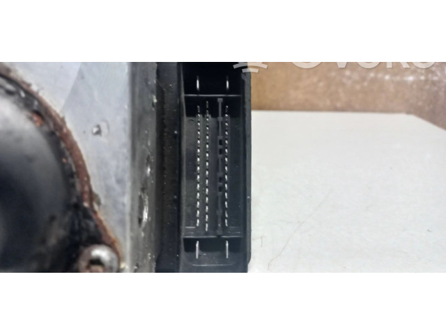 Блок АБС 8671224   Volvo  V70  2005 - 2008 года