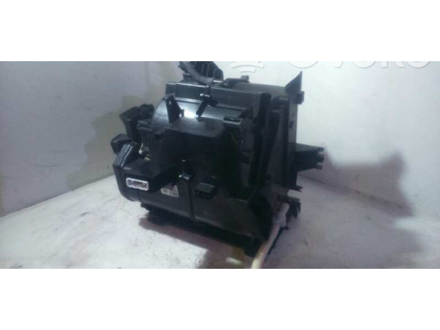 Блок управления климат-контролем    Toyota Corolla Verso E121