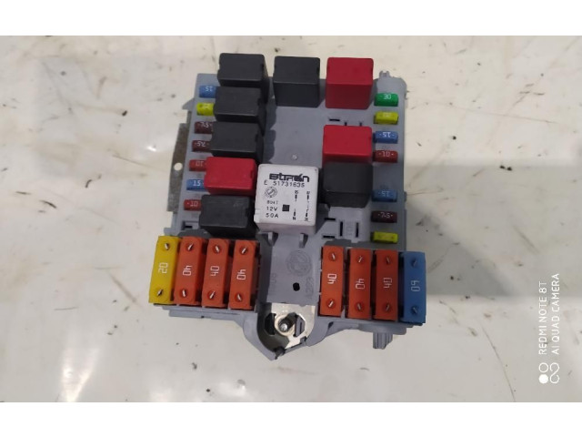   Pojistková skříňka 51738102   Fiat Croma 2005