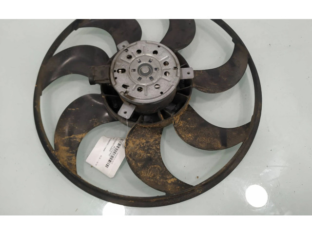 Вентилятор радиатора         Dacia Sandero 