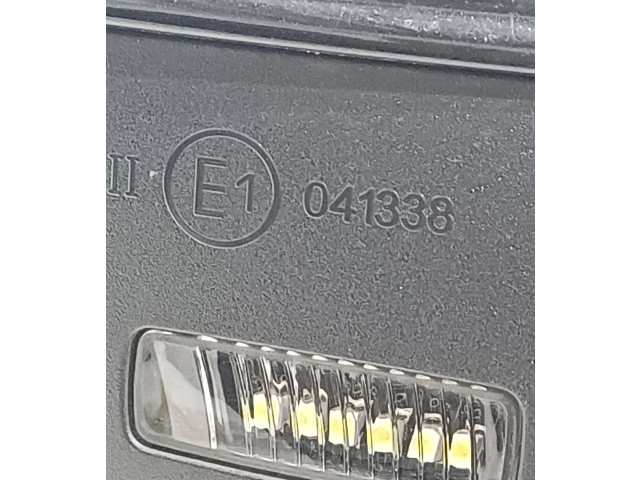 Zpětné zrcátko Porsche Cayenne (92A) 2016 E1041338