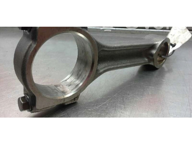 Шатун F9Q760 P11    Renault Trafic I  