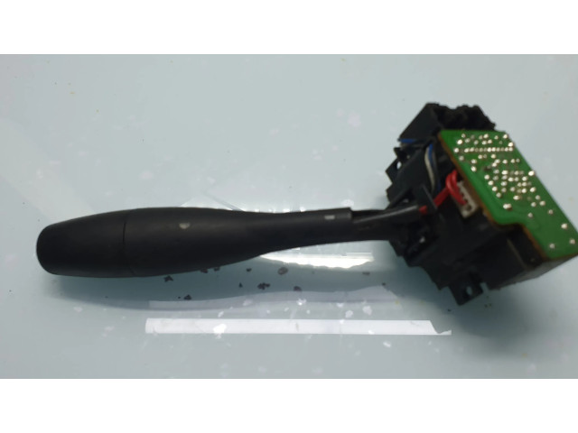 Ручка стеклоочистителей Mitsubishi Galant