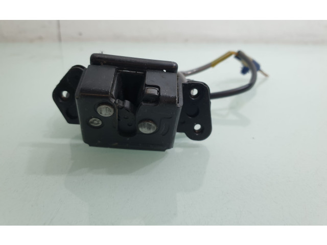 Zámek zadních dveří Toyota Corolla Verso AR10 2008