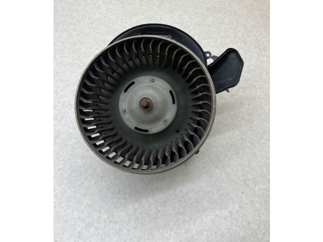 Вентилятор печки       Volvo V70