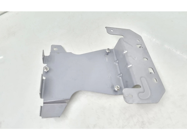 Поршень Держатель / кронштейн усилителя звука Mazda CX-3