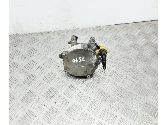 Вакуумный насос    13T317, 7704308C7000   Opel Insignia A