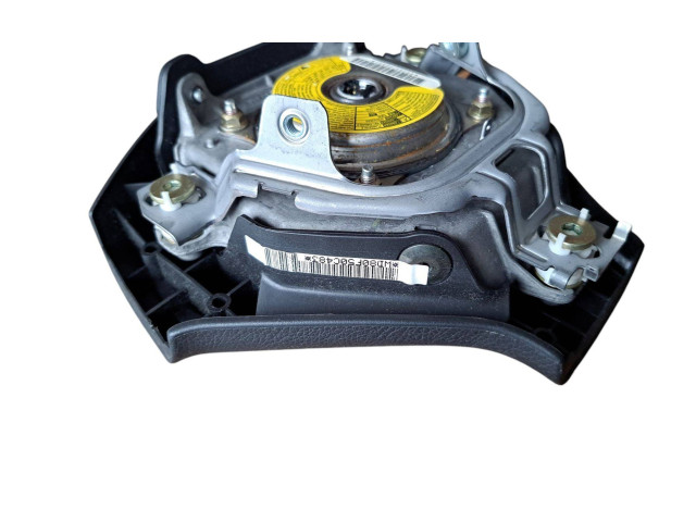 Подушка безопасности водителя    Subaru Forester SG