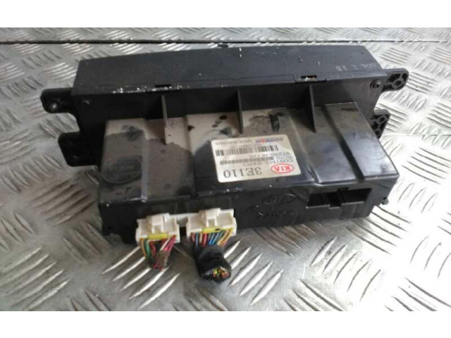 Блок управления климат-контролем 972503E110   KIA Sorento