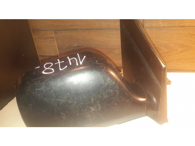 Зеркало электрическое правое Toyota Picnic 1996-2001 года