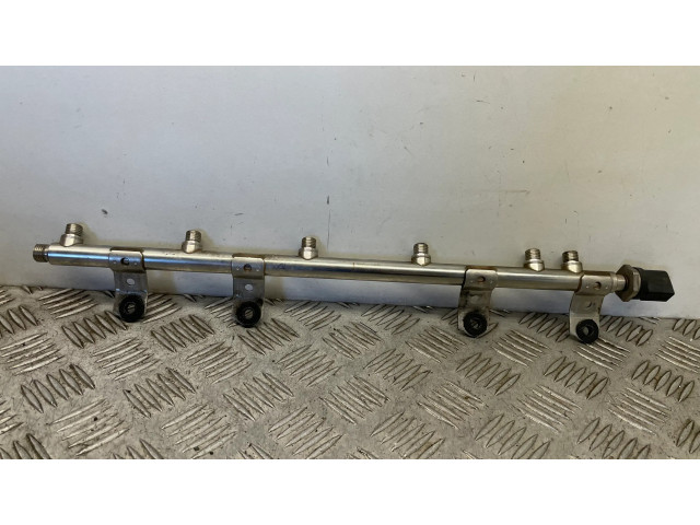 Vstřikovací lišta 7576779 BMW 3 E92 E93 pro benzínový motor 3.0