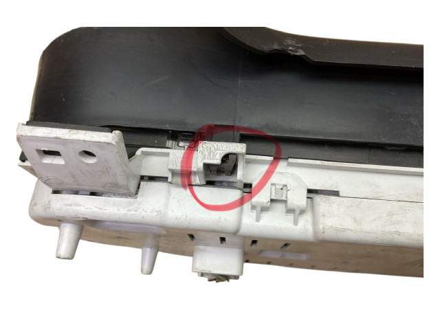 Панель приборов MM0038001, 313289 Mitsubishi Colt