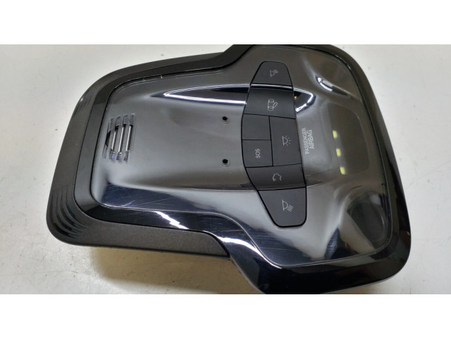 Фонарь освещения передних мест