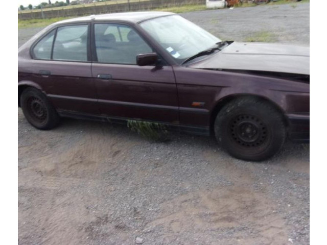 Zpětné zrcátko BMW 5 E34 1994 51168137370
