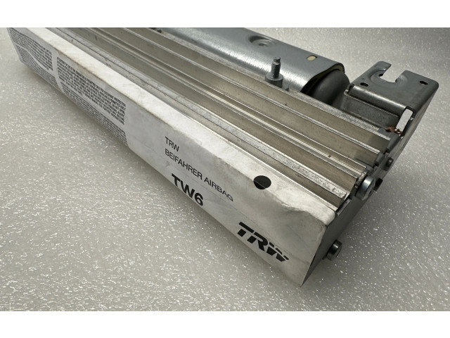 Подушка безопасности пассажира 7H2880202C Volkswagen Transporter - Caravelle T5