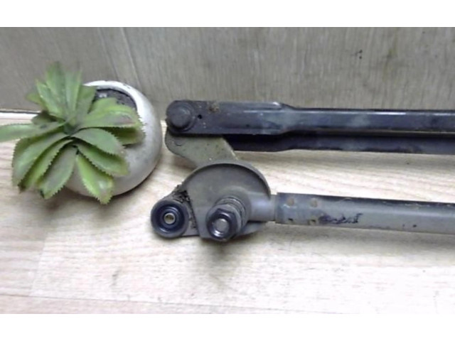 Двигатель стеклоочистителей