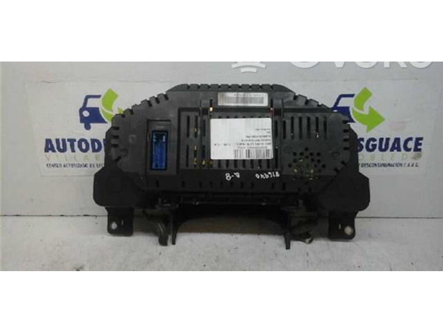 Přístrojová deska  Audi A8 S8 D2 4D 2002   