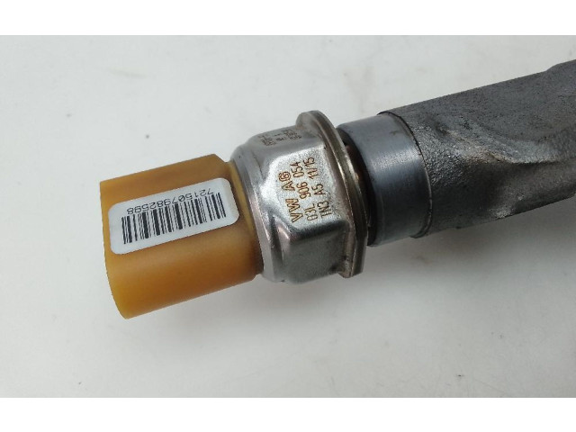 Топливная рампа 03L089JPQ Audi A3 S3 8P