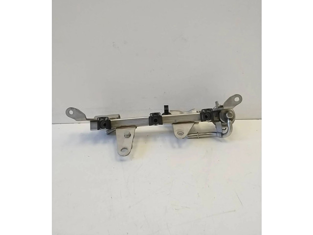 Топливная рампа 175201470R, 20140614   Renault Clio IV  